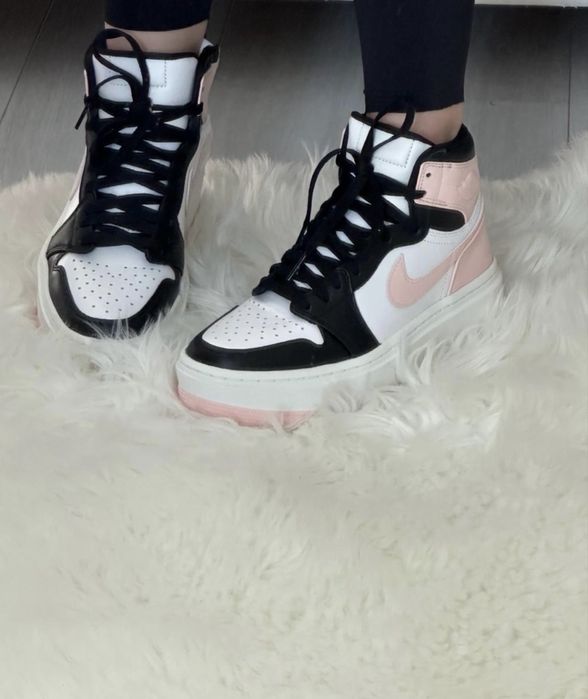 Продаю Air Jordan 1 High Elevate