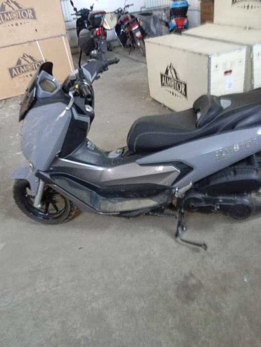 Скутр емакс алмотр