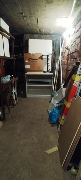 Продава се двустаен апартамент в кв. Могиличе, гр.Перник