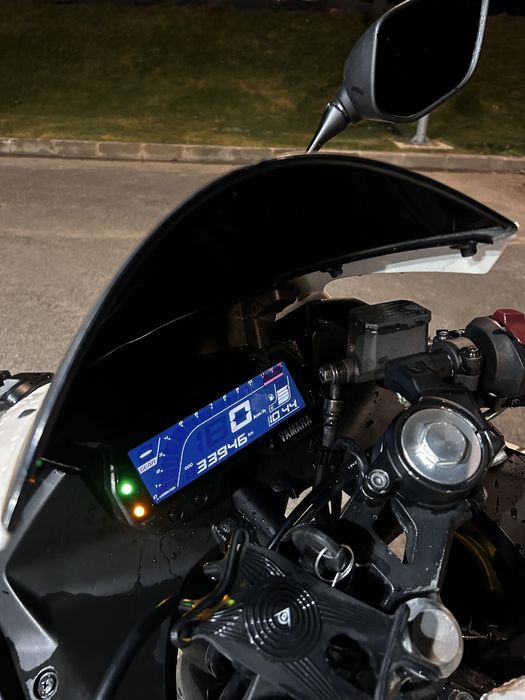 Vand yamaha yzf 125 g3 ABS