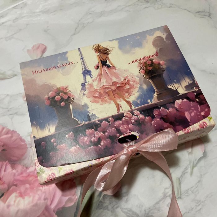 Подарки женщинам на 8 марта