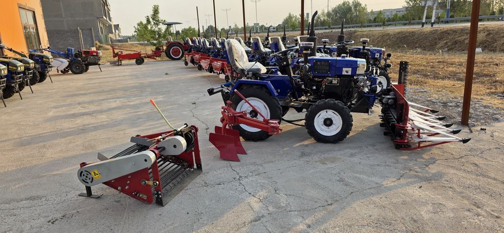 AGRI GLOBE 180 mini traktor