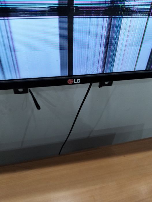 Продам телевизор