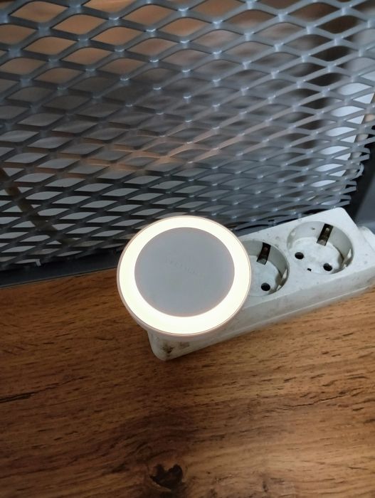 Ночник Xiaomi Yeelight Plug-in Light Sensor Nightlight