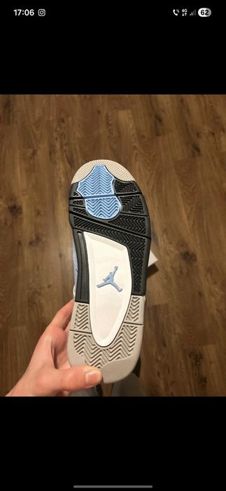 Vand jordan 4 university blue