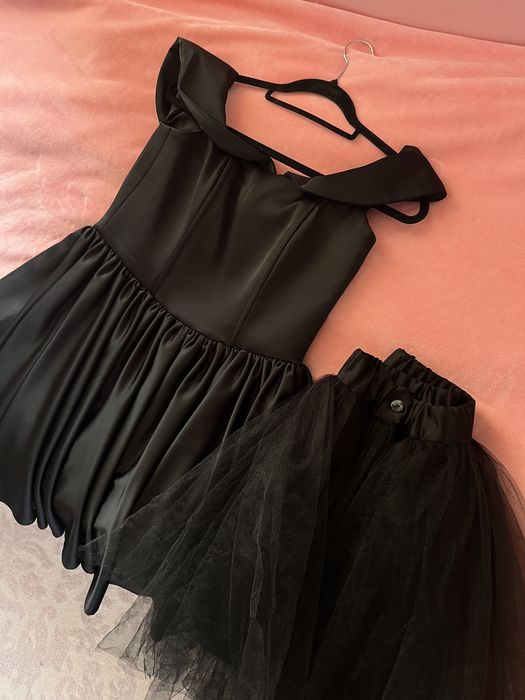 Платье корсет/продаю платье/черное платье