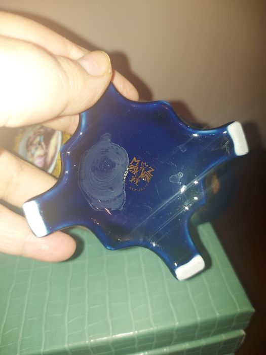 Мадонна вазочка для конфет