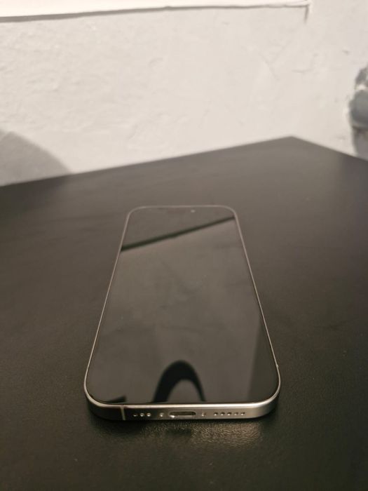 Продам iphone 15 pro