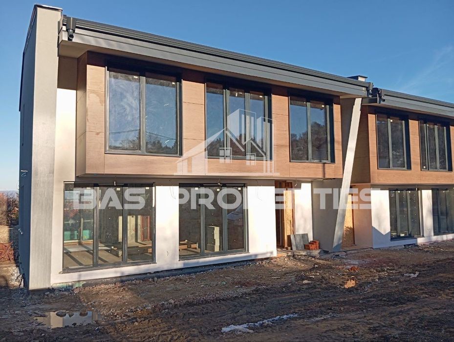 Продава се Къща в с. Панчарево, Област София-град - 253 кв.м за 1229 €/кв.м - Снимка #8