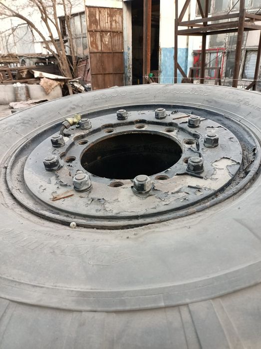 Продам шины 66 б,у комплект