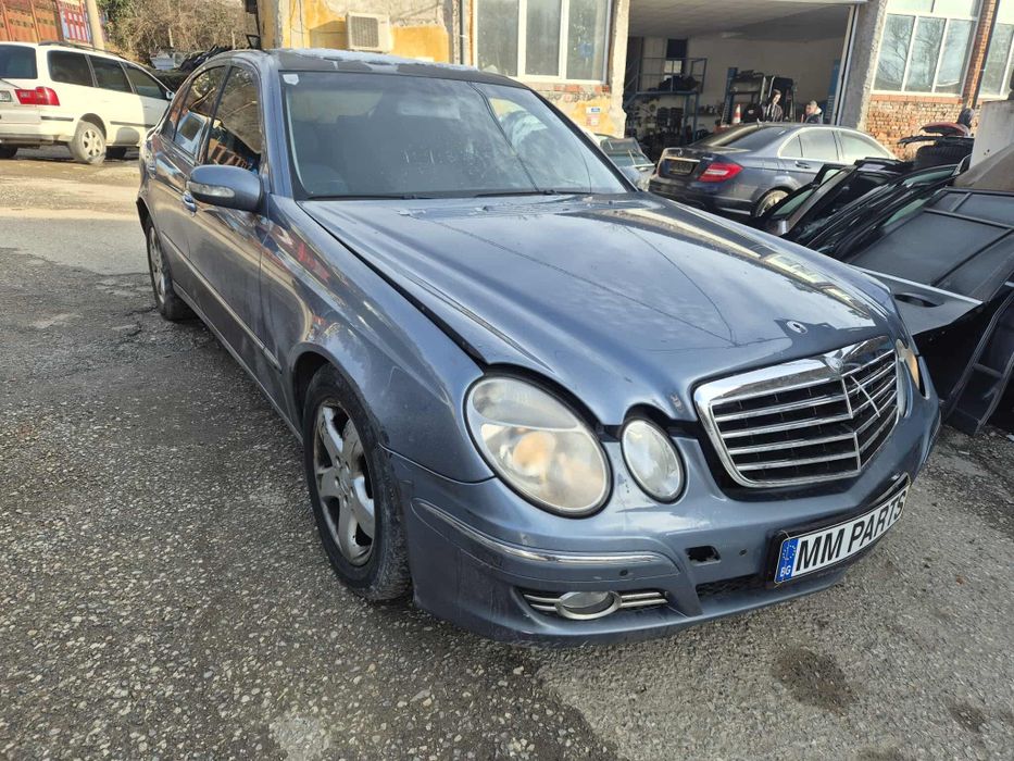 Mercedes W211 E270CDI 177кс Elegance седан автоматик НА ЧАСТИ!