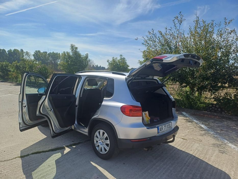 Vând mașina Volkswagen