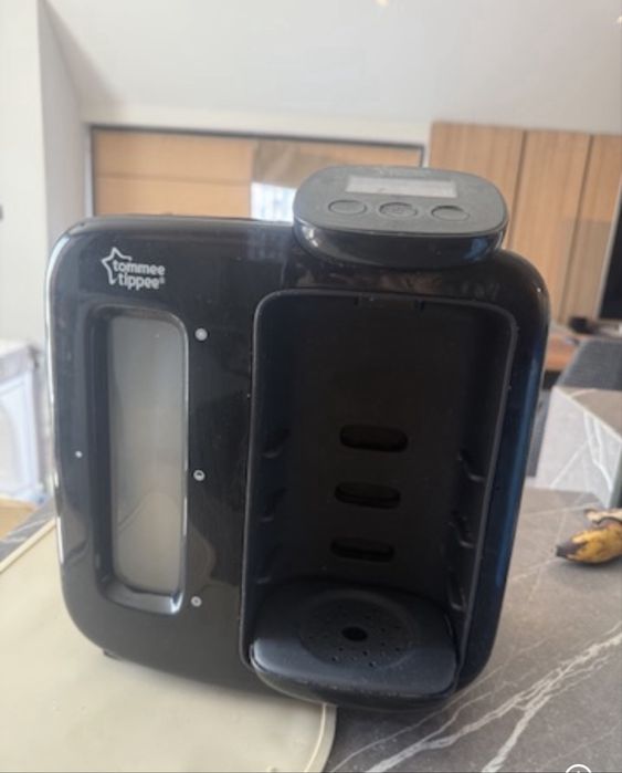 Tommie Tippee машина за адаптирано мляко