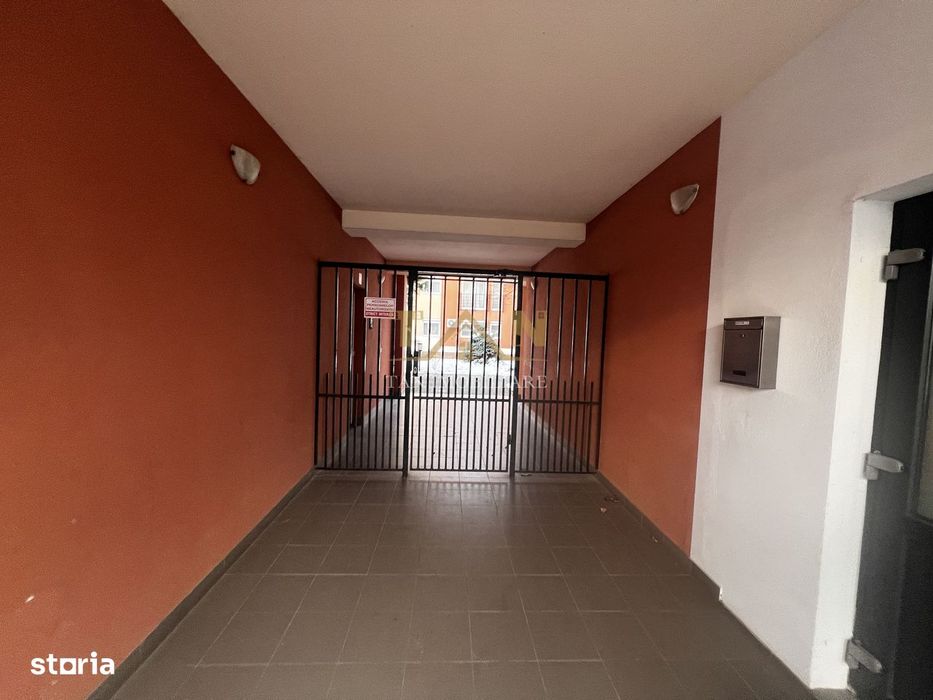 Apartament de vânzare   3 camere Parter Dumbravita  (langa Petrom)