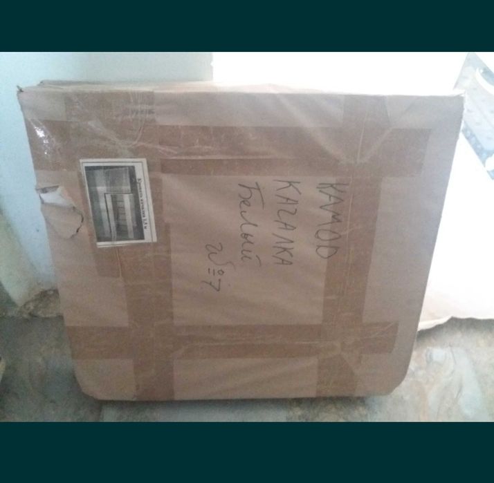 Продается манеж в коробке новый