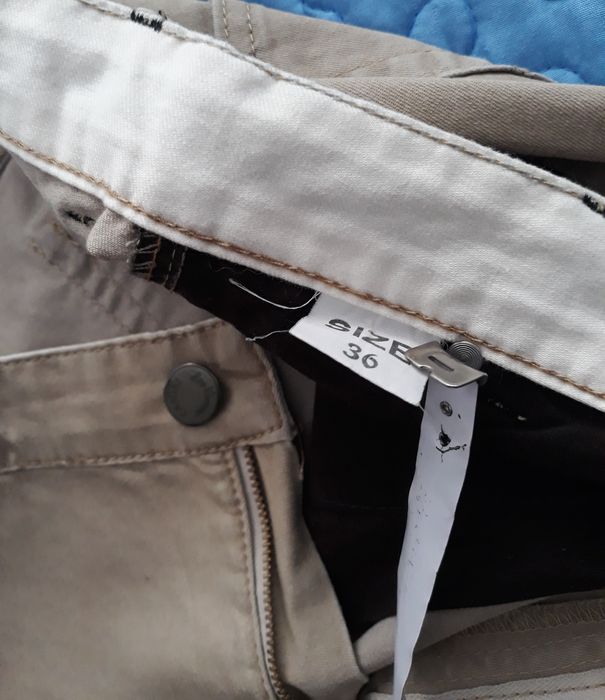 Pantaloni scurți bărbătești