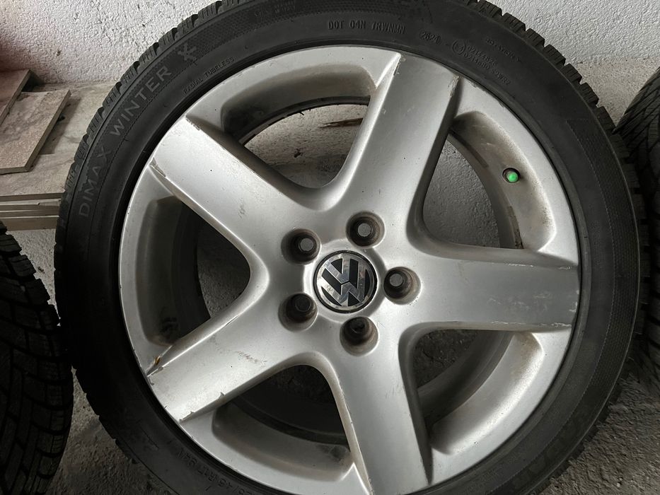 Джанти с гуми,гумите са дот 24