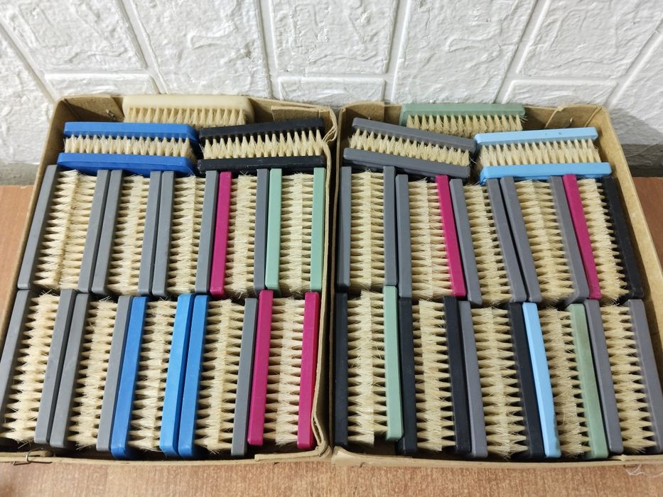 Щетки новые СССР.