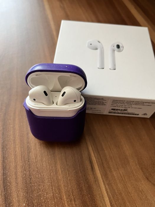 Продам или обменяю AirPods оригинал