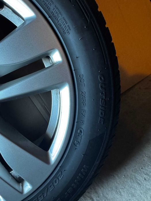 205/55R16 16 цола - 4 зимни гуми с лети джанти Опел