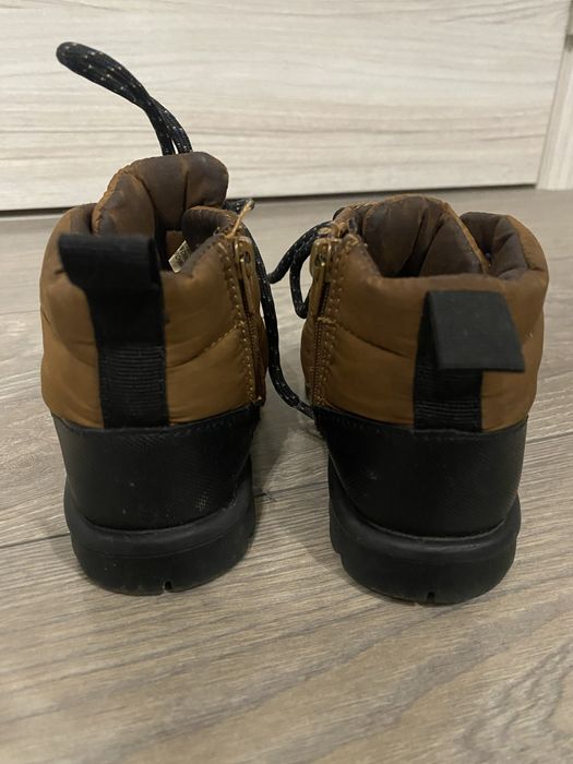 Бебешки боти Zara