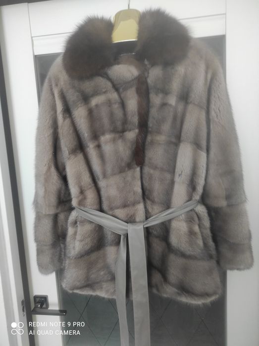 Продам норковую шубу