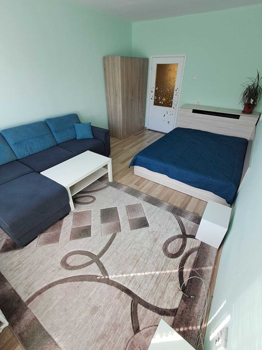 Продава се Двустаен апартамент в Плевен, Широк център - 60 кв.м за 1417 €/кв.м - Снимка #1