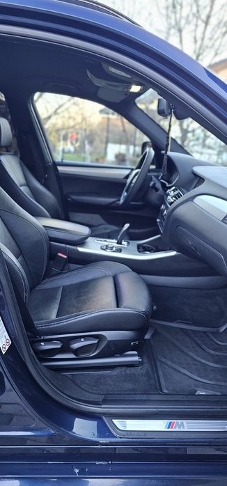 Vand BMW X3 F25 M-pachet x-drive Navi Xenon Recaro volan încălzit
