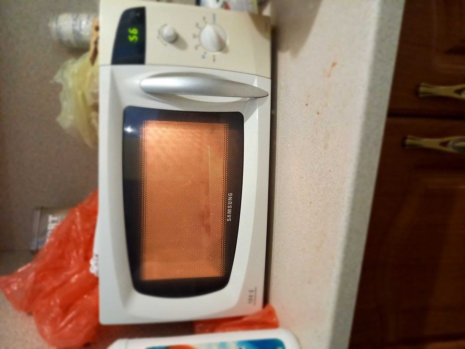 Микровълнова печка Samsung