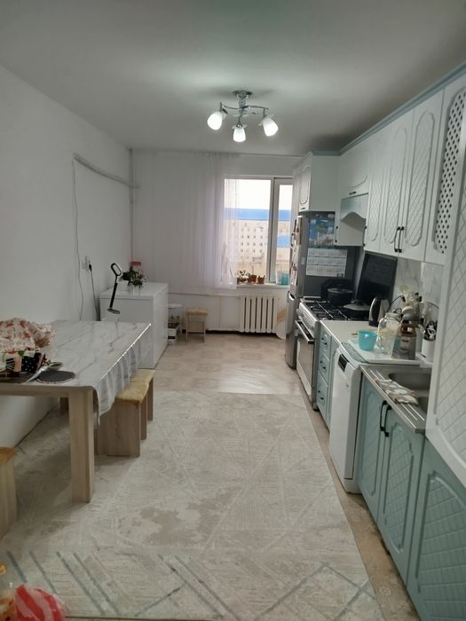 Продам квартиру  жарык жылы