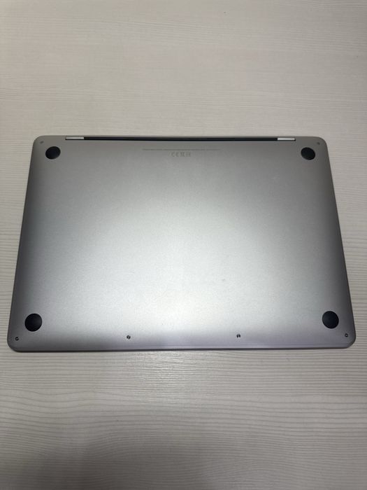 Macbook Pro 13-inch 2019