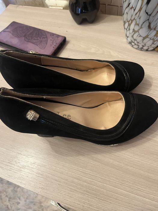 Туфли женские черные