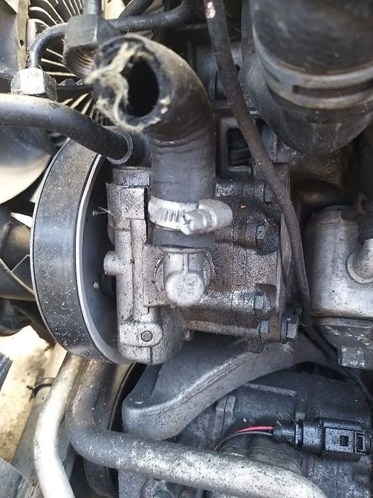 Pompa Servo pentru Audi A6 C5 2.5 TDI V6 180 CP