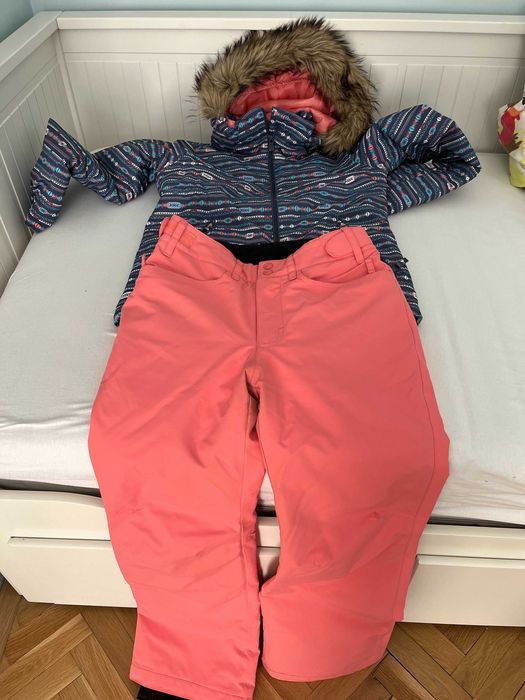 Roxy детски ски екип