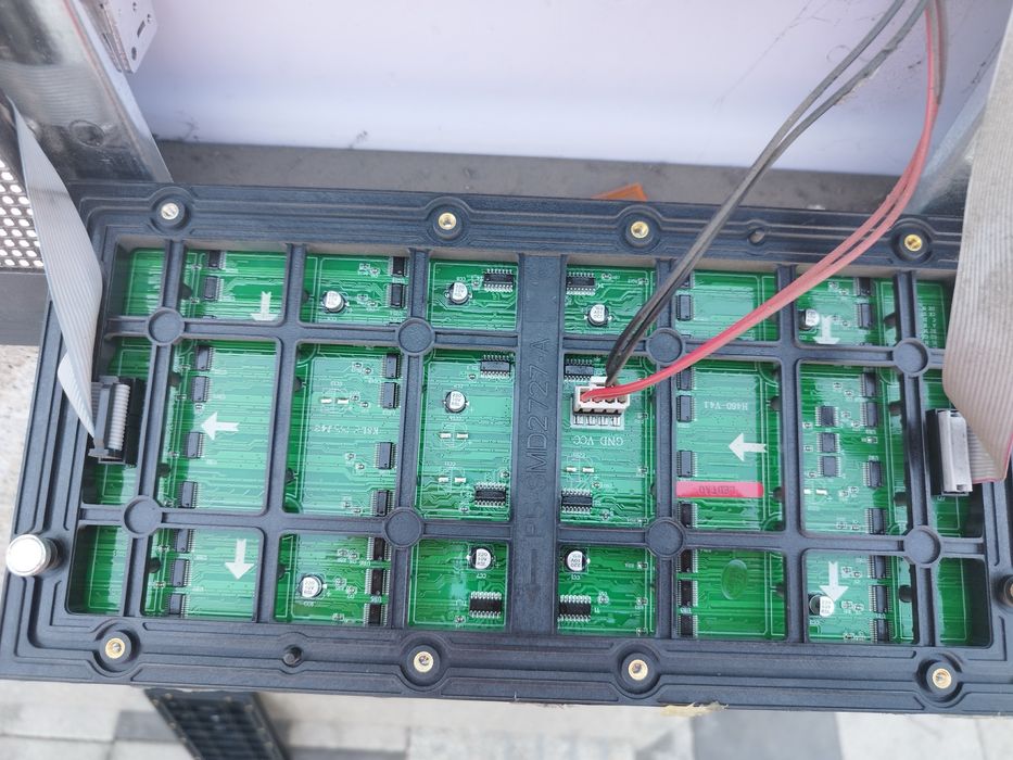 Светодиодный экран