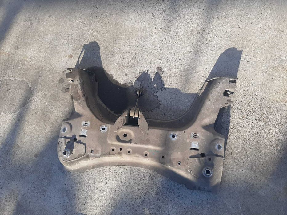 jug cadru motor 1.2 b  renault clio 4