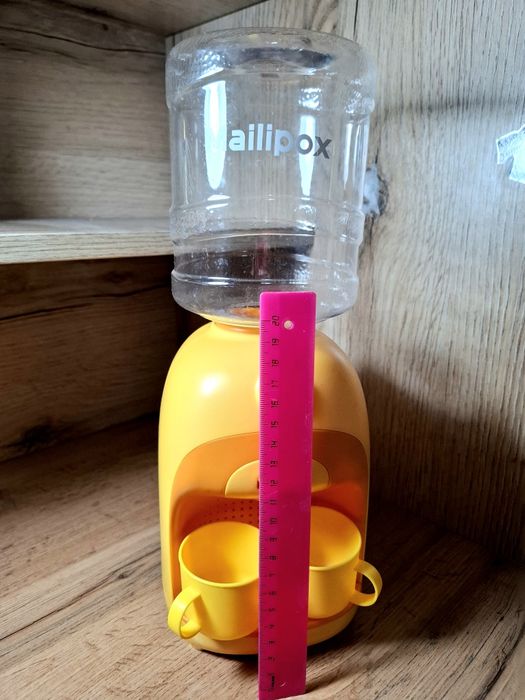 Игрушечный диспенсер