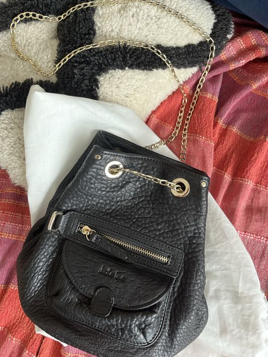 Чисто нова чантичка от едтеттвена кожа .Kate Lee Paris