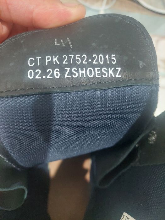 Продаётся военные берцовки новый в упаковке