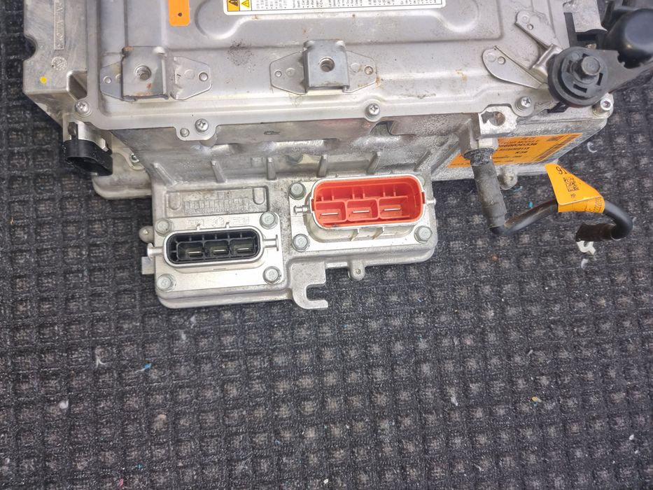 Se vinde invertor kia optima