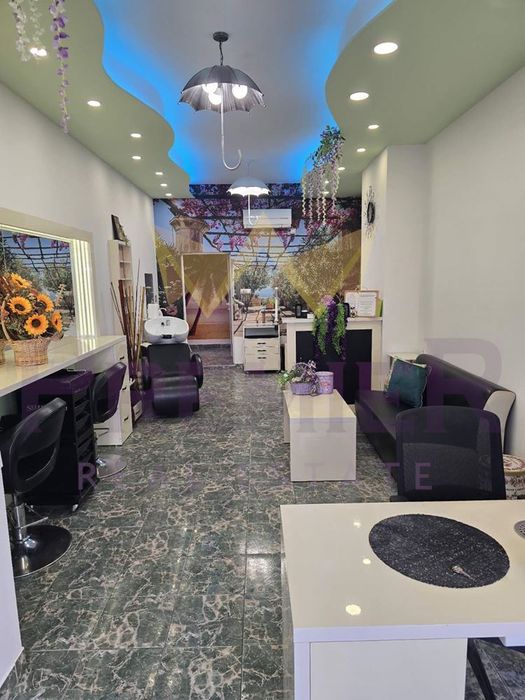 Продава се Магазин в Пловдив, Кючук Париж - 56 кв.м за 1643 €/кв.м - Снимка #2