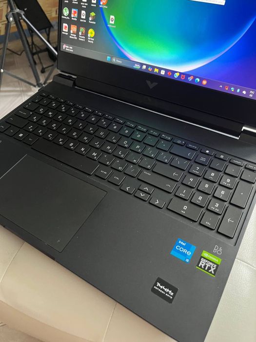 Ноутбук VICTUS игрой