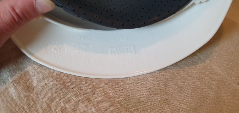 Cască de protecție reglabilă MSA V-Gard alba 1 bucata NOUA