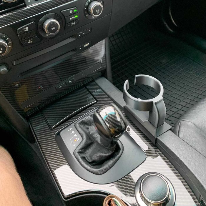 BMW E60/E61 Поставка за чаши/CupHolder