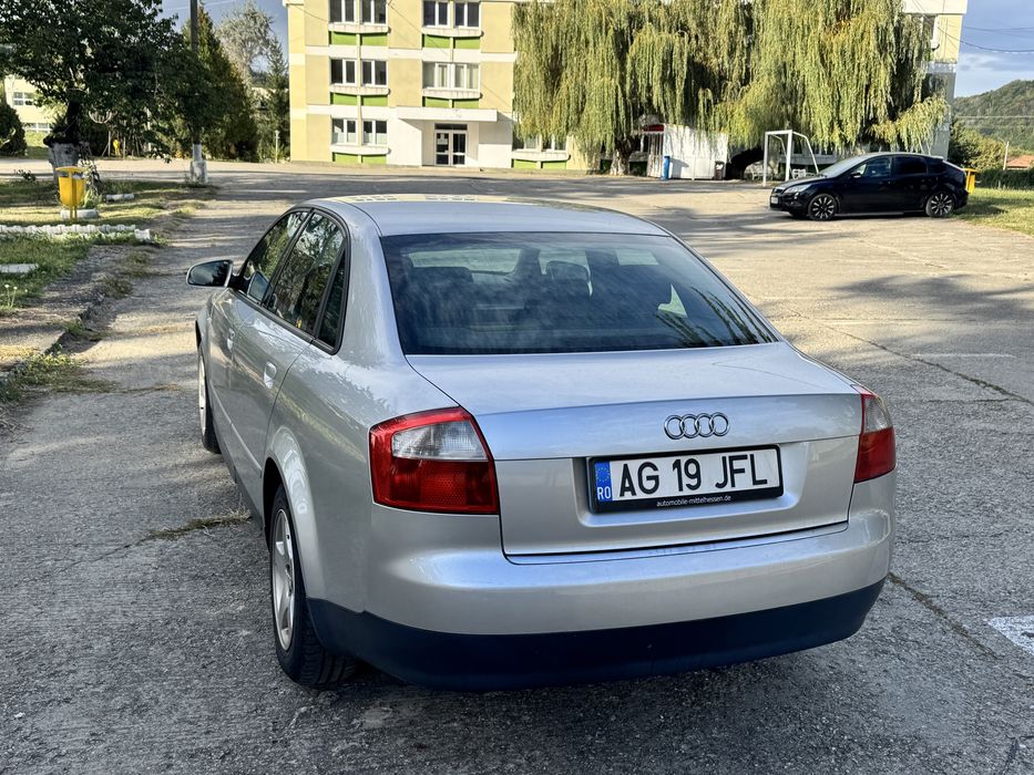 De vanzare Audi A4 1.9 Tdi 131 cp, propietar de 8 ani “ masina se afla in stare 10/10