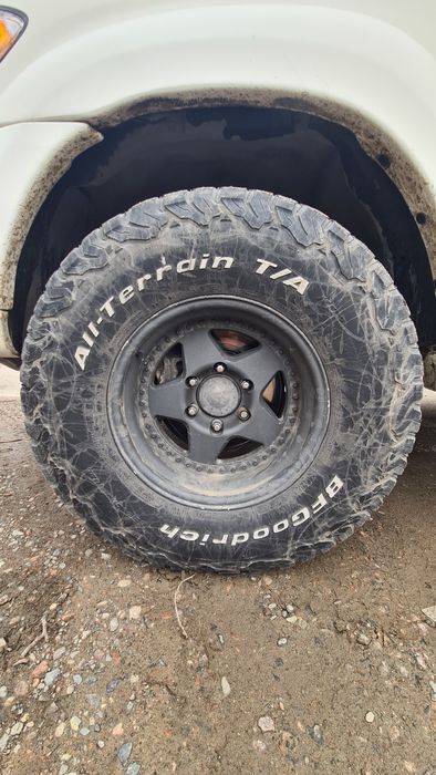 Диск с покрышкой 285/75/16