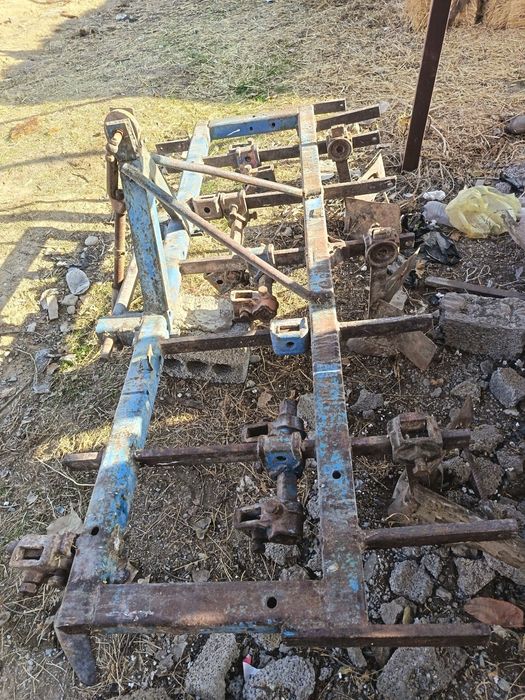 Культиватор сотилади