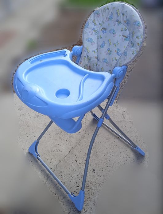 Стул детский со столиком