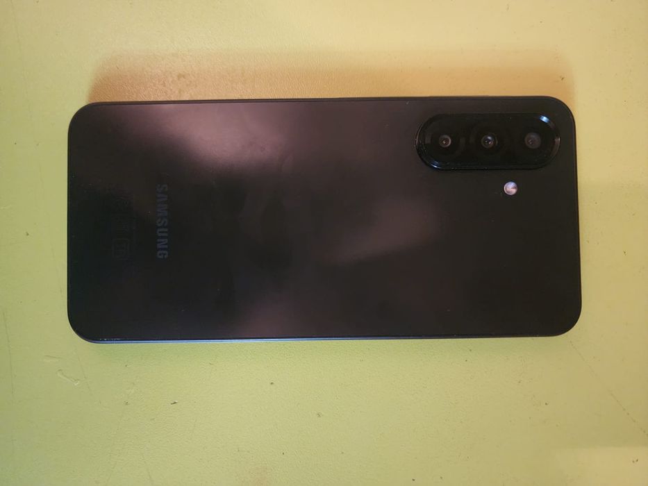 SAMSUNG A17 идеал состояние