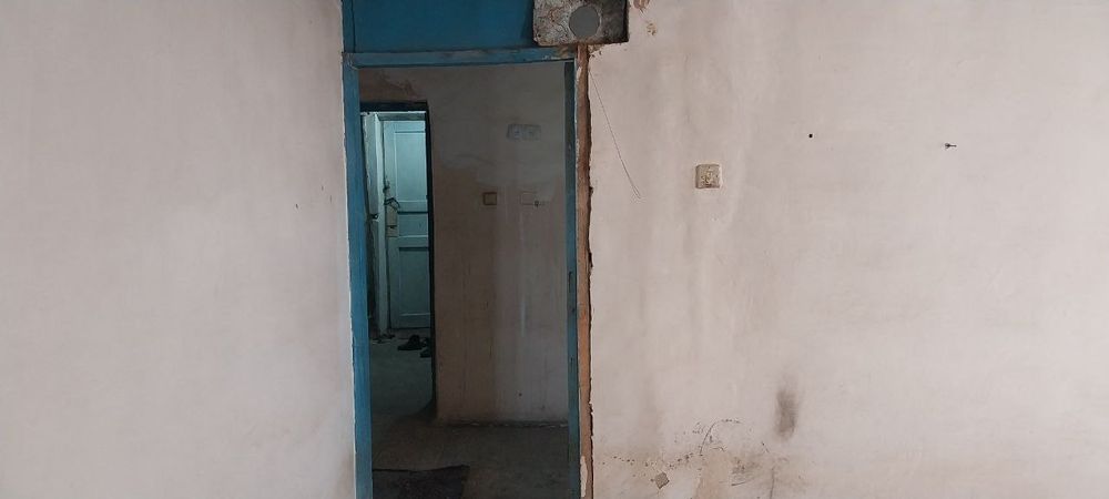 4 xonali dom sotiladi